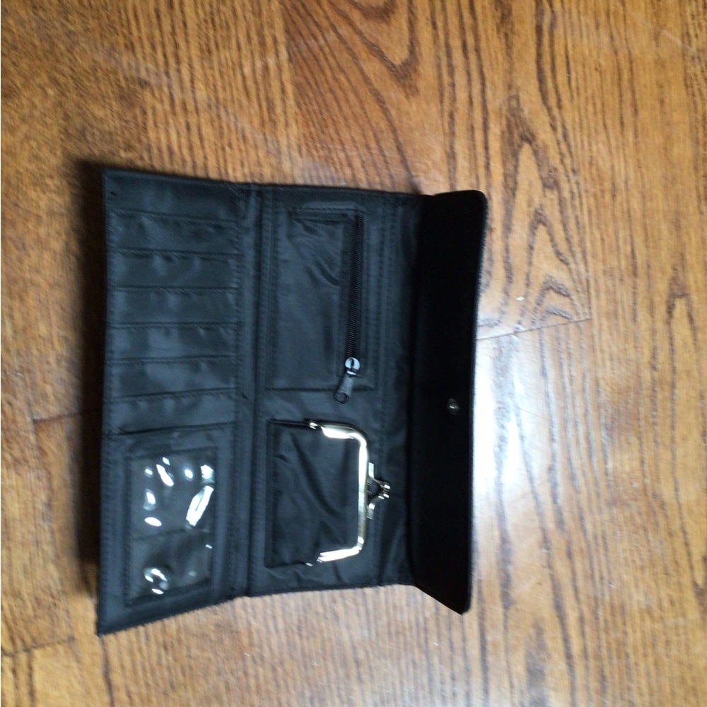 Elegant Black Wallet with Coin Holder